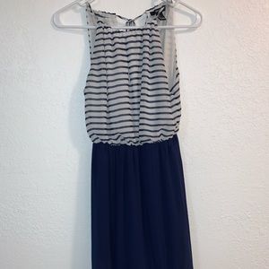 Maxi dress. Size Small